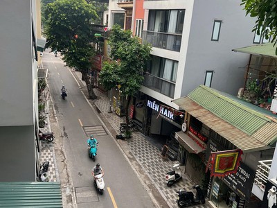  mặt phố yên phụ   lô góc 3 mặt thoáng   7 tầng thang máy   view hồ tây   kinh doanh đỉnh  0