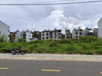 Bán đất kqh phạm hồng thái   p. xuân hương, đà lạt 0
