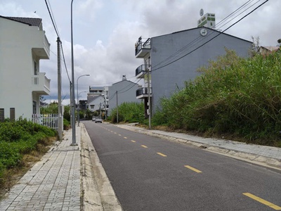 Bán đất kqh phạm hồng thái   p. xuân hương, đà lạt 2