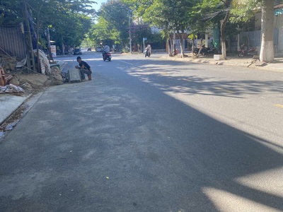 Cần bán nhanh   lô đất đường khúc hạo 100m2, sơn trà, đà nẵng  8,5 tỷ 0