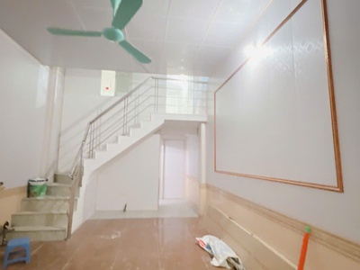 Bán nhà c4 tổ 5  cũ , quang minh, mê linh. nhà đẹp, ở được luôn, không phải sửa sang gì 2