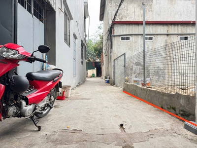 Bán đất thôn chi đông, xã quang minh, mê linh. gần chợ lớn. gần khu công nghiệp quang minh. 1