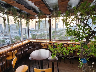 Chính chủ cần sang nhượng quán cafe sân thượng tại 607 điện biên phủ, bình thạnh 2