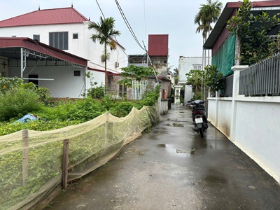Bán đất ngõ 200 Cát Linh   Tràng Cát diện tích 50m2 giá chỉ 1 Tỷ480tr ngõ rộng 2,5m. 3