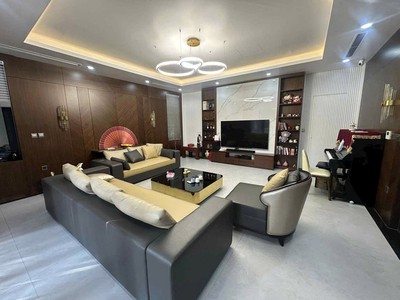 Cho thuê căn biệt thự siêu rộng Ecopark HD, dt đất hơn 500m2, 3 tầng, 5 ngủ, lô góc đẹp 7
