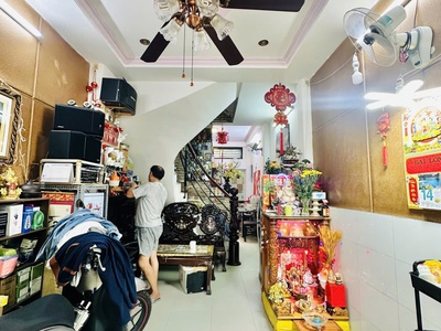 Bán nhà hẻm 8m ở Hàn Hải Nguyên Q.11 - 4PN giá 7,4 tỉ 3