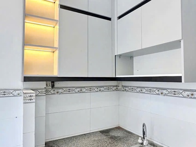 Nhà nhỏ mặt tiền Đô Đốc Lộc,p Tân Quý, q Tân Phú dt 16m2 1 lầu 1pn giá 2,6 tỷ 6