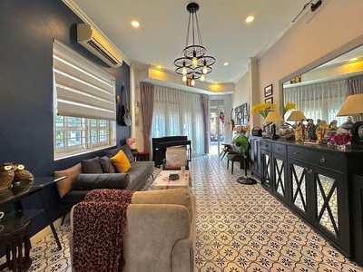 Hạ giá bán gấp nhà góc 2 mặt tiền Hoa Lan P.2 Quận Phú Nhuận 4