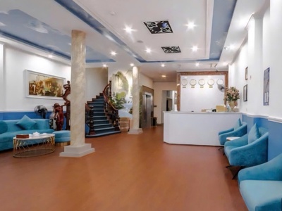 Bán khách sạn Mã Mây, 90m2 x 7 tầng, 16 phòng 0