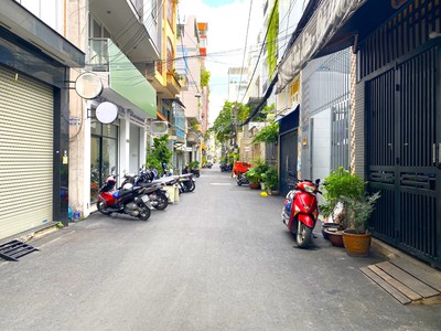 Nhà bán hxh 6m đường đặng văn ngữ q.pn - 46m2, dòng tiền - 9.5 tỷ 0