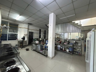 Bán nhà mt bình tân - 250m2 - mt 12.5m - 35tr/th - ngay chợ bà hom -24 tỷ  96tr/m2 0