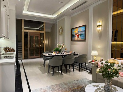 Bán nhà 8 tầng thang máy, full nội thất, gần aeon long biên, ôtô tránh, kinh doanh, cách cầu trần 1