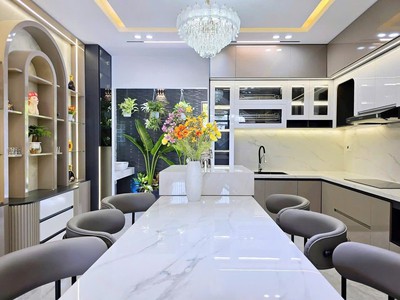 Hơn 12 tỷ - nhà đẹp gần phố tô vĩnh diện p. lô quân đội, 50m2, ôtô, 2 thoáng trước sau - ở sướng 1