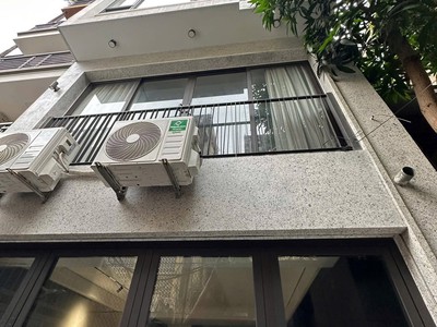 Nhà dân xây bồ đề long biên 40m2 6t thang máy, ô tô đỗ cửa, nhỉnh 13 tỷ 0