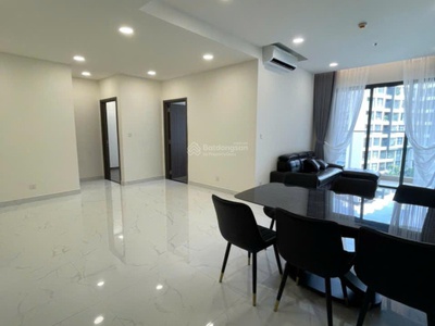 Cho thuê diamond centery 96m2 2pn 1 kho full nội thất cao cấp. 1