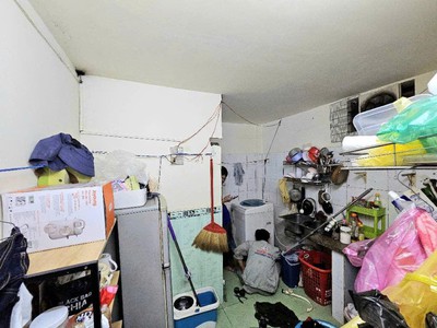 Nhà vuông 2 tầng 24m2   đường số 8 tđ 2