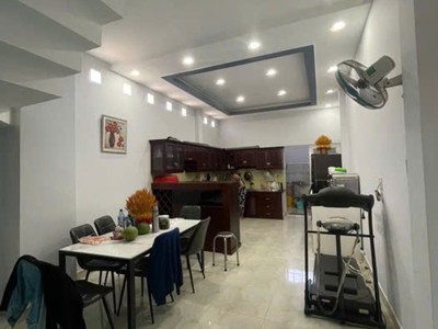 Nhà mặt tiền vuông 3 tầng xe tải tránh 100m2   thạnh lộc 31 q12 2