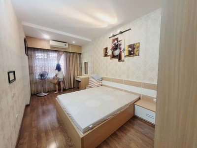 Bán nhà tôn đức thắng đống đa nhà đẹp ở luôn ngõ rộng thoáng 5 tầng 7,5 tỷ 1