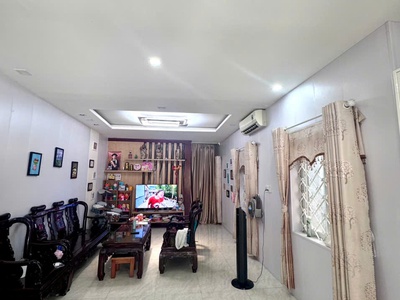 Chính chủ cho thuê nhà 3 tầng mặt tiền Ông Ích Khiêm  DTSD 170m  giá cực tốt. 1
