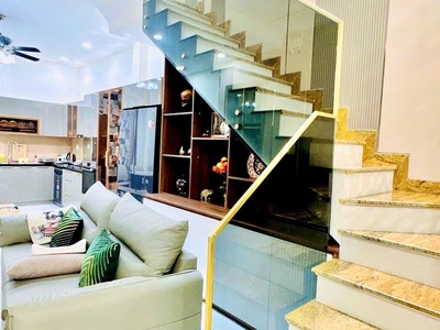 Nhà quận 1- mặt tiền phường tân định- xe hơi trong nhà 60m2 cao 3 tầng nt sịn: 18 tỷ. vũ 0933910039 2