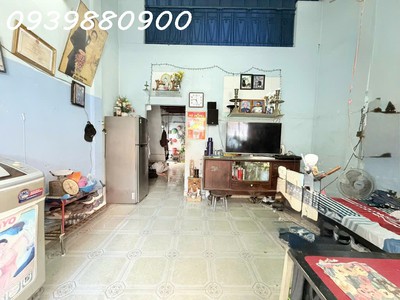 Mt đường ngay cv phú nhuận - 82m2 - 9,8tỷ tl. 2