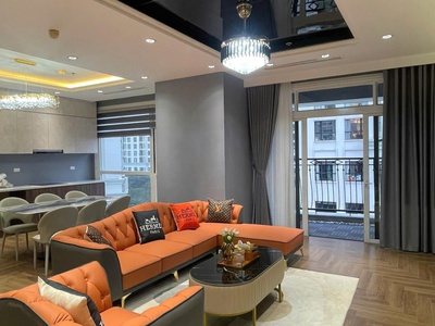 Bán căn hộ  royal city 130m    2pn rộng rãi   view đẹp   tầng cao   hướng  mát mẻ 2