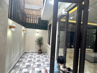 Bán nhà nguyễn văn cừ 50m 6 tầng mt5m thang máy lô góc giá 10.8 tỷ 3