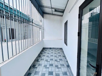 Chính chủ bán chdv xuân đỉnh 40/45 m 7 tàng.thang máy .mới cứng.sát phố.chỉ:12 tỷ 2