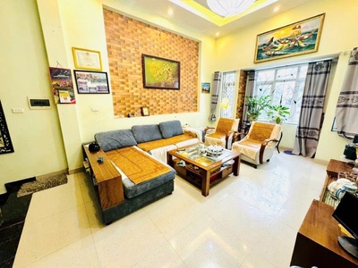  bán nhà lô góc ngoại giao đoàn   xuân đỉnh   có hầm   ô tô tránh.dt:73 m.5 tầng.giá :20 tỷ 2