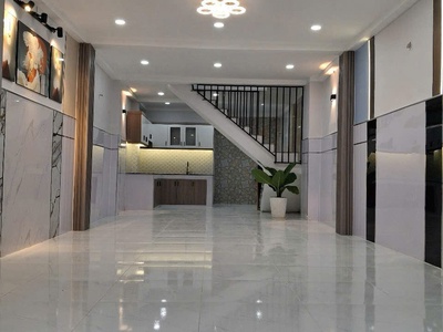 Bán gấp nhà bình long tân phú 48m2, 2 tầng hẻm xe hơi 1 trục nhỉnh 4 tỷ 0