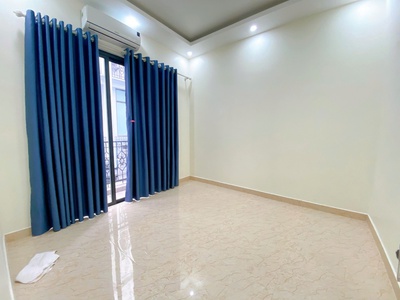 Cho thuê nguyên căn Vin Marina siêu đẹp giá tốt 1