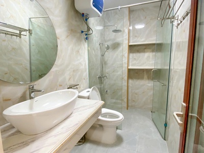 Cho thuê nguyên căn Vin Marina siêu đẹp giá tốt 6