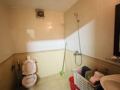 Mặt Phố Lê Thanh Nghị 62M2 5 Tầng MT 5.5M 36.8 Tỷ Đường To hè rộng 4