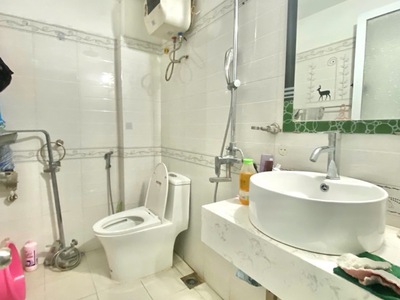 Bán nhà mặt phố vĩnh tuy 5 tầng dân xây ô tô dừng đỗ kinh doanh ngày đêm hai bà trưng 3