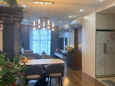 Giá thuê thị trường tốt. Căn hộ Goldmark S4, 2 phòng ngủ 78m. 0
