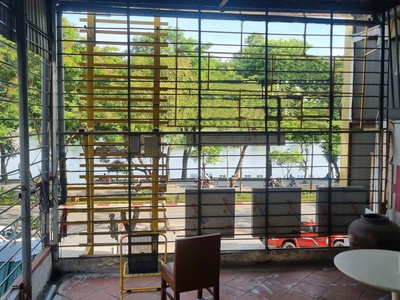 Bán nhà mặt phố Nguyễn Hữu Thọ-138M 4T-2 mặt tiền -vỉa hè rộng-view hồ-kinh doanh 0