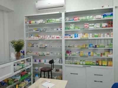 Sang nhượng nhà thuốc khu vực đội cấn, ba đình, hà nội. 0