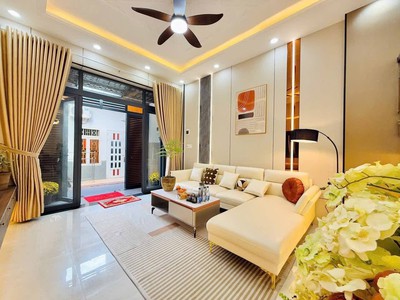 Ni sư huỳnh liên   tân bình   4 tầng đẹp   full nội thất   định cư bán gấp   chỉ 9 tỷ hơn 1