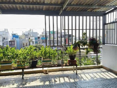 Nhà vuông 4 tầng xe hơi tránh 115m2   thạnh lộc 16 q12 4