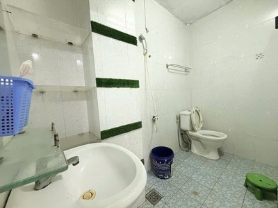 Chung cư lầu 3 50m2   đinh bộ lĩnh bt 4