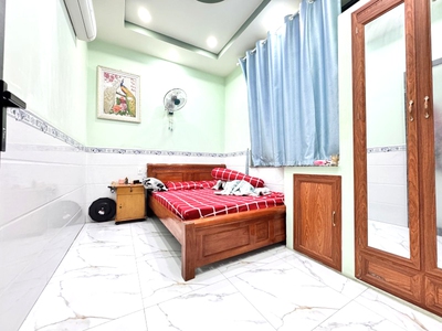 Bán nhà 3 tầng   54m    4pn   giá chỉ 4.7 tỷ  - hẻm xe hơi - linh xuân thủ đức 3