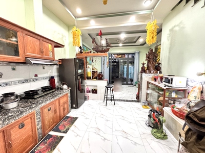 Bán nhà 3 tầng   54m    4pn   giá chỉ 4.7 tỷ  - hẻm xe hơi - linh xuân thủ đức 0