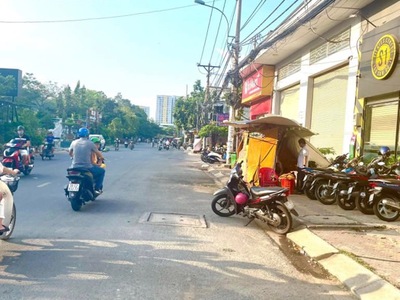 Bán nhà mặt tiền phạm đức sơn 10x27 xây chdv hoặc khách sạn hiếm bán 0