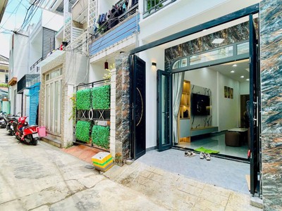 Nhà 2 mặt hẻm gần sân bay nguyễn văn công 1