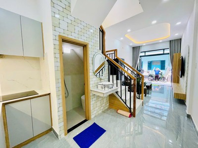 Nhà 2 mặt hẻm gần sân bay nguyễn văn công 3