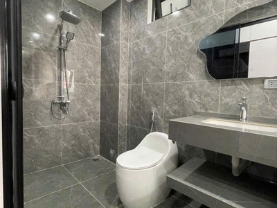 Bán nhà nguyễn văn cừ 38m 6 tầng thang máy gara ô tô hơn 13 tỷ 4
