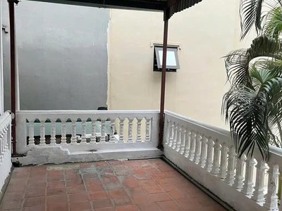  trung tâm ba đình   tân ấp   ô tô đỗ cửa   kinh doanh   nhà hiếm  2