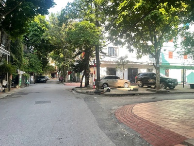 Bán nhà phố hoàng công chất gara ô tô kinh doanh đt0889127186 1
