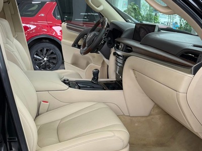 Bán Lexus LX570 nhập Mỹ sản xuất 2016, 1 chủ từ mới, biển Hà Nội. 9