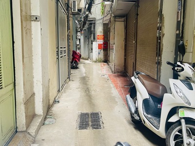 Kim ngưu bán 58M tặng nhà gần phố hai bà trưng 0